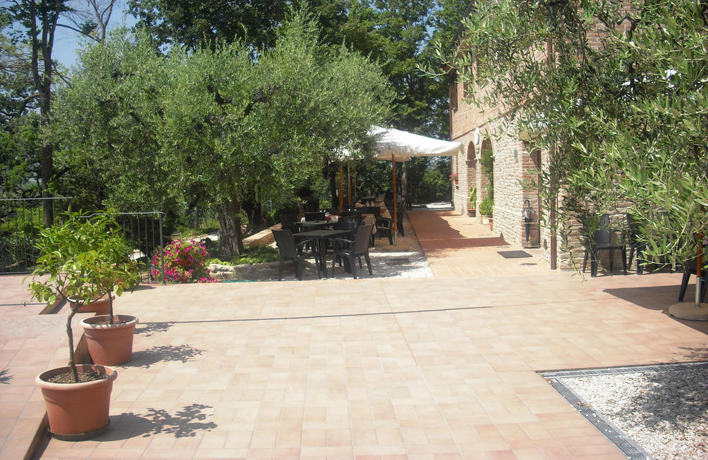 Agriturismo Biologico Villa Rosa Monte Guiduccio Exteriör bild